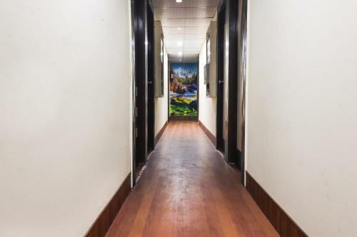 Oyo 68677 Hotel Galaxy