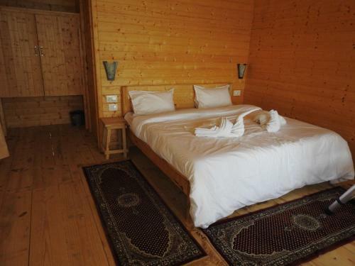 Hotel Sunbird Retreat Resort
