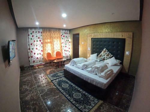 Hostal Hotel Seven Pahalgam