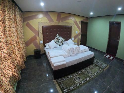 Hostal Hotel Seven Pahalgam