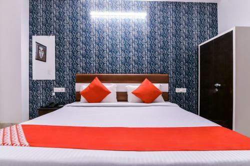 Hotel Oyo 26588 Diamond Blue