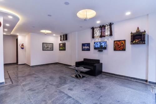 Hotel Oyo 26588 Diamond Blue