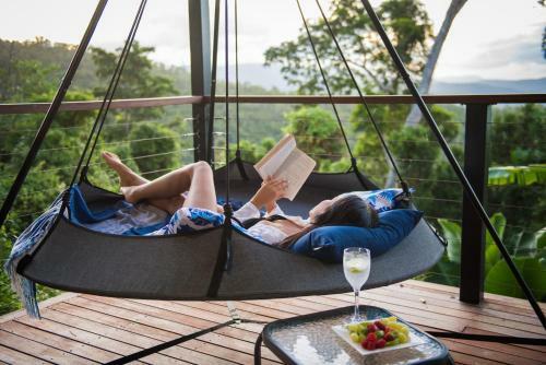 Nine Islands - Airlie Beach