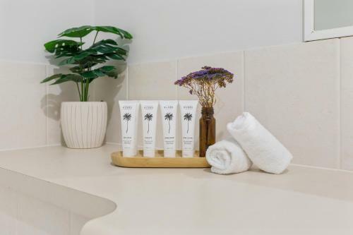 Mudjimba Beach House, Sleeps 6, Pet Friendly