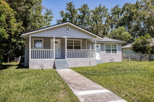 Green Cove Springs Family Retreat