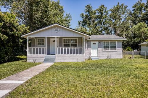 Green Cove Springs Family Retreat