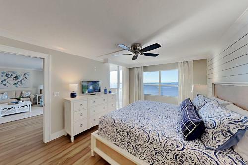 Bay View Tower 634 Sanibel Harbour Resort