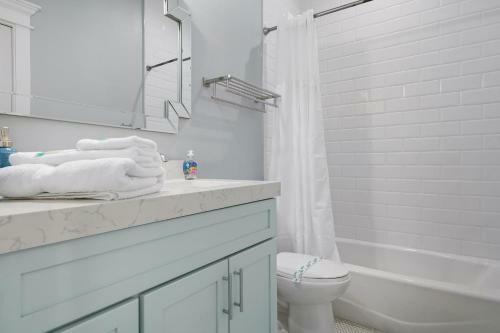 7 Bedroom Private Pool Spa Home Walking Distance To Beach Home