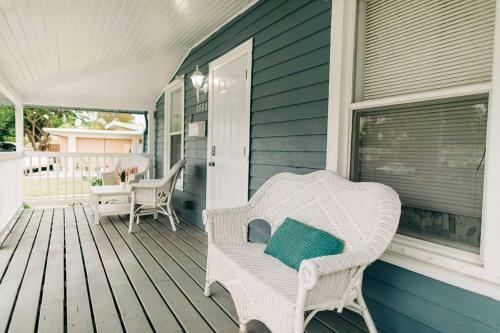 Family Blue Home 6beds&2baths Olas Boulevard