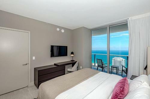 1 Million Dollar Listingoceanfront Balcony 2br2ba