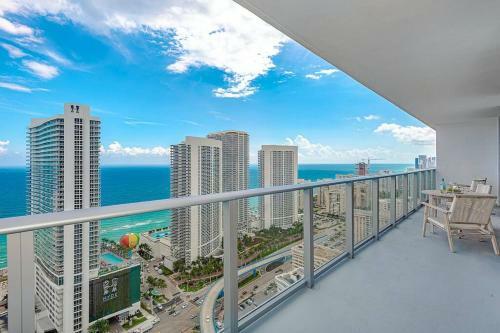 1 Million Dollar Listingoceanfront Balcony 2br2ba