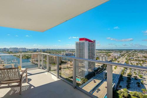 5 Amenities Luxury 3brcorner Balcony Wpanor View