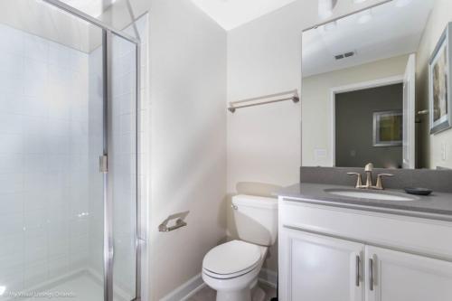 Inviting 5 Bdm Townhome With Private Pool Townhouse