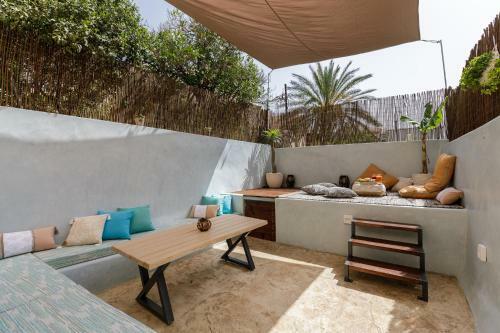 Kamares Boutique Residence