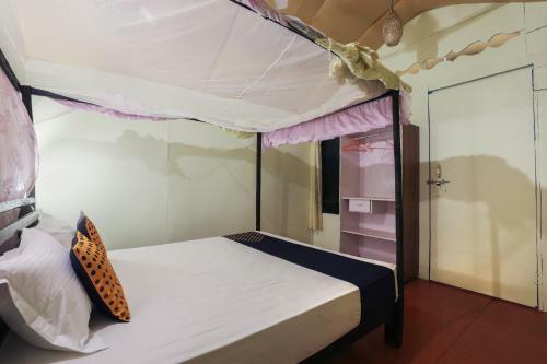 Hotel Spot On 66690 Green Park Beach Resort
