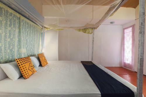Hotel Spot On 66690 Green Park Beach Resort