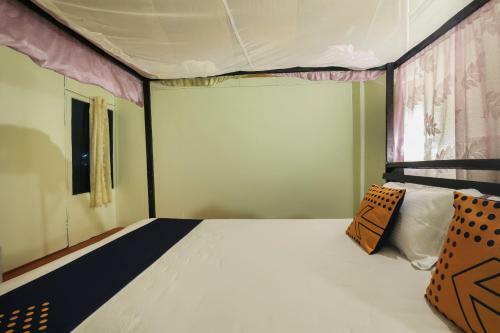 Hotel Spot On 66690 Green Park Beach Resort