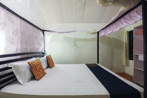 Hotel Spot On 66690 Green Park Beach Resort