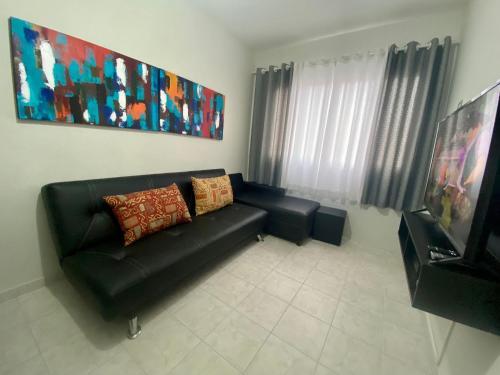 A036 - Edif�cio Giselle L - Apartamento 35