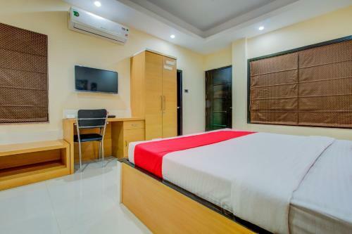 Hotel Oyo 23021 Royal Residence