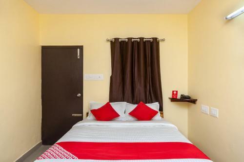 Oyo 24169 Hotel Aiswariyam