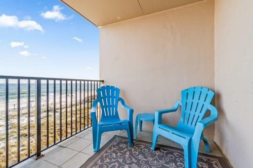 Ocean Breeze West 302
