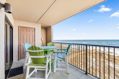 Ocean Breeze West 302