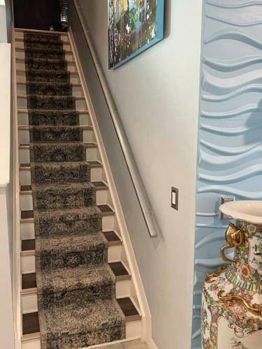 Hostal Queen Size Bed With Full Bathroom Next Door