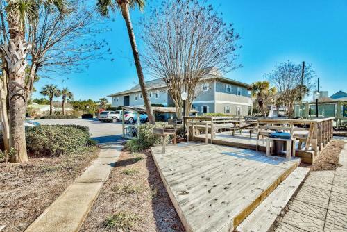 Beachwood Villas 1c
