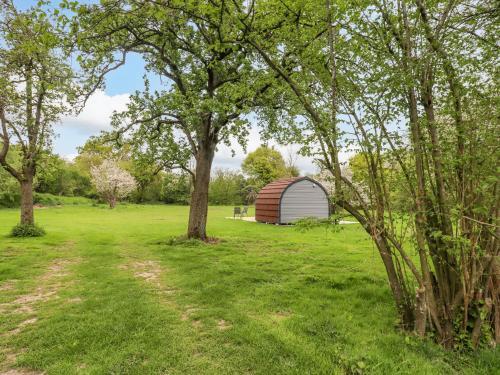 Meadow Lodge Berrys Place Farm