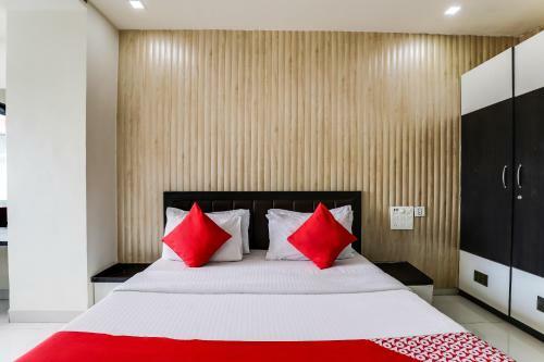 Oyo 62484 Hotel Natraj