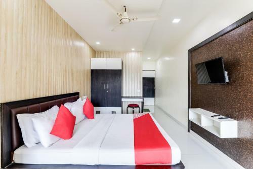 Oyo 62484 Hotel Natraj