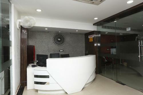 Oyo 29690 Hotel Galaxy