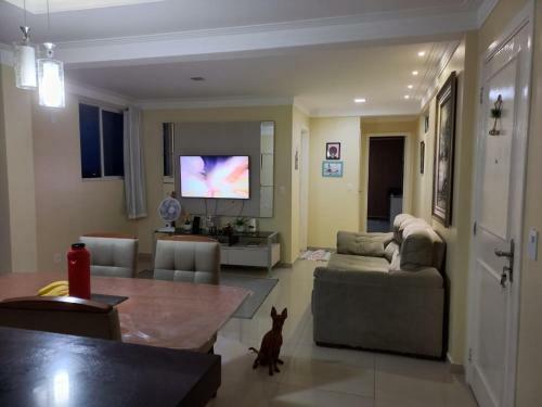 Quarto Em Apartamento Luxuoso Proximo A Litor�nea