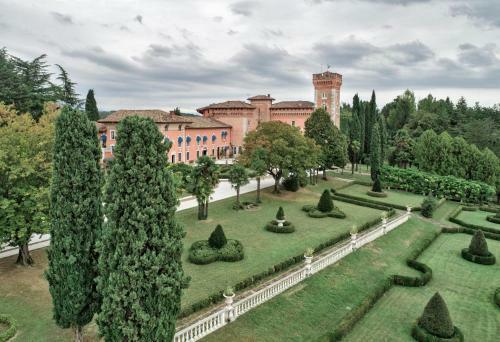 Hotel Castello Di Spessa Resort