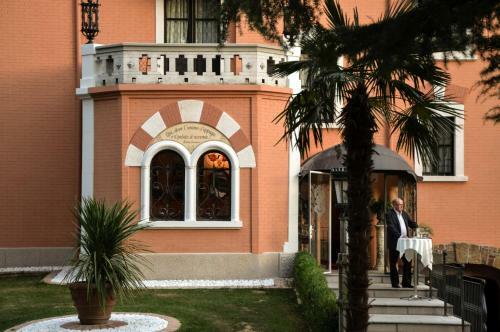 Hotel Castello Di Spessa Resort