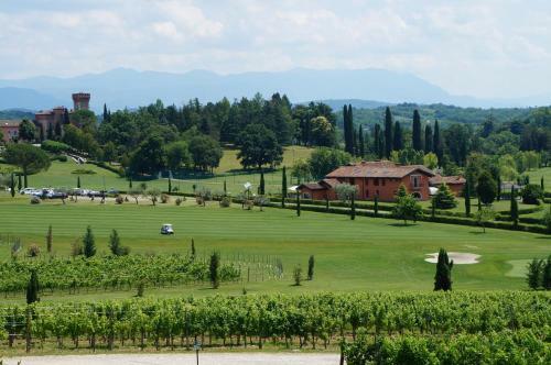 Hotel Castello Di Spessa Resort