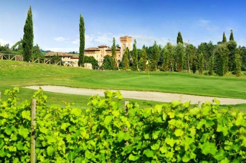 Hotel Castello Di Spessa Resort