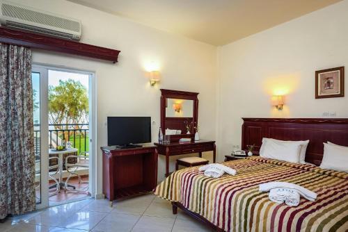 Apartment In Gerani With Garden