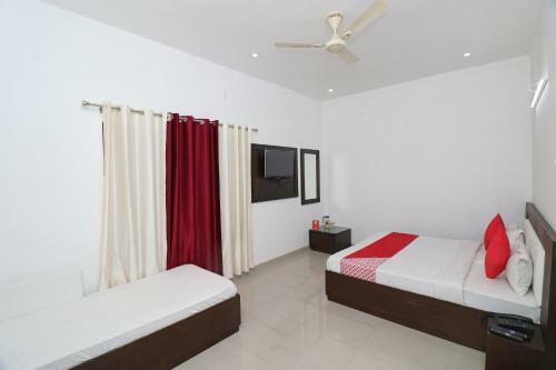 Oyo 26126 Hotel Jahnavi