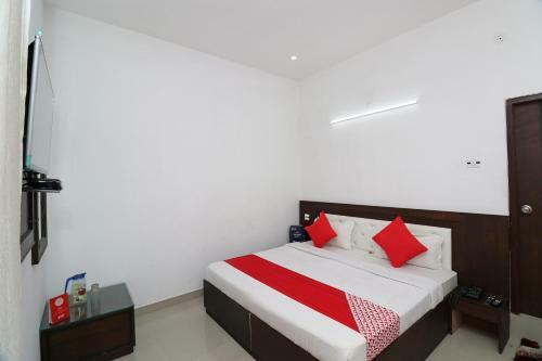 Oyo 26126 Hotel Jahnavi