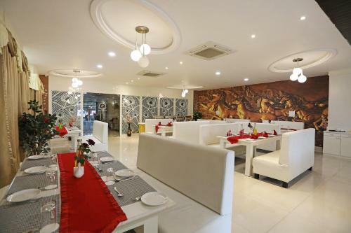 Capital O 9972 Hotel Donachie