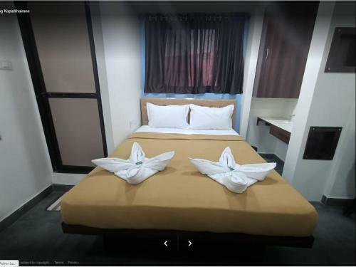 Hotel Ashwi Lodging & Boarding