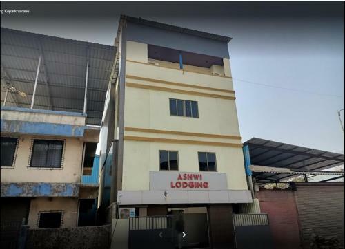 Hotel Ashwi Lodging & Boarding