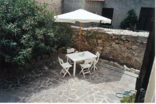 Casa Centro Con Giardino La Maddalena