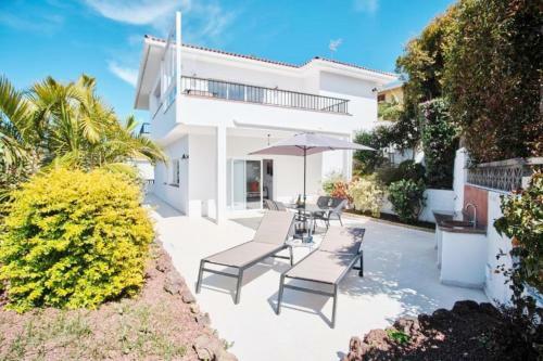 Apartamento Casa La Puntilla Del Sol - Well-kept Flat, Great Sea View