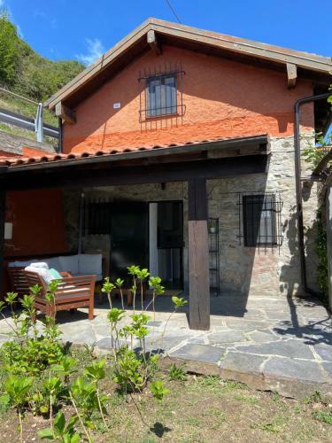 Sciareia - House With Stunning Lake View And Garden