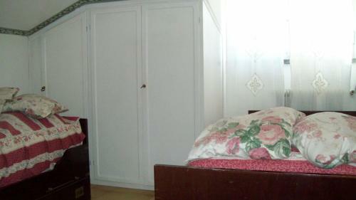 Sunny Seaside Apartament