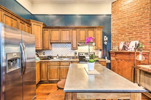 Apartamento Contemporary Nola Studio - Walkable Location!