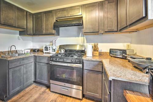 Riverside Niles Retreat With Fire Pit And Grill!